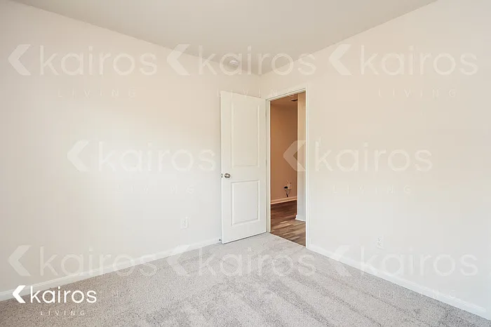 15581 Briar Forest Dr — Photo 11