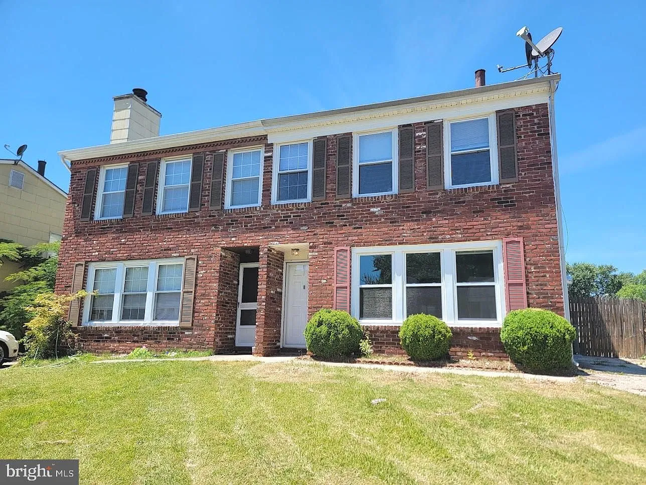 3 bed, 1.5 bath, 1508 sqft, $2,200 — Photo 1