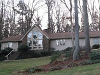 2nd image of 137 Huntington Ln