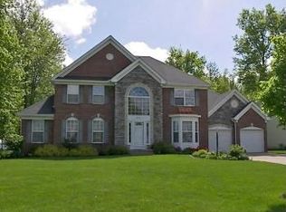 8851 Langston Ct, Macedonia, OH 44056