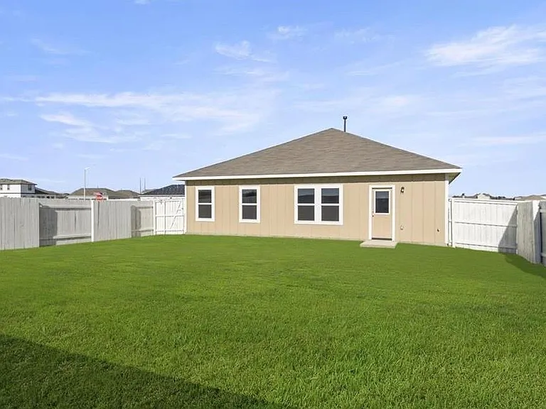 2471 Winding Creek Rd — Photo 26
