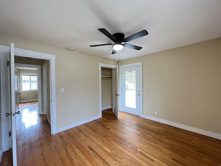 1650 Manor Dr — Photo 16