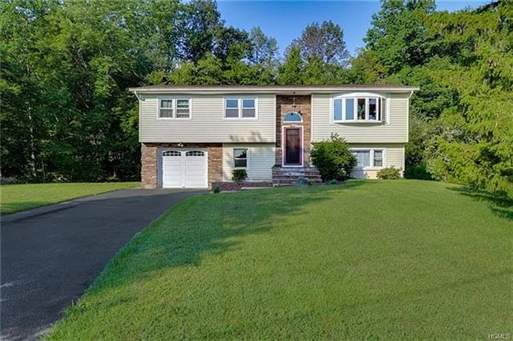 1st image of 11 Arcadia Ct