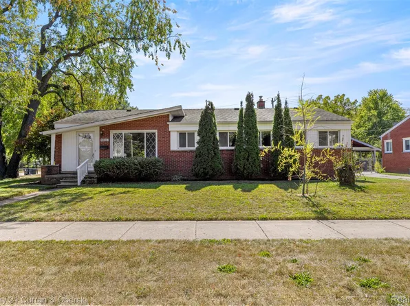9064 Robindale, Redford, MI 48239