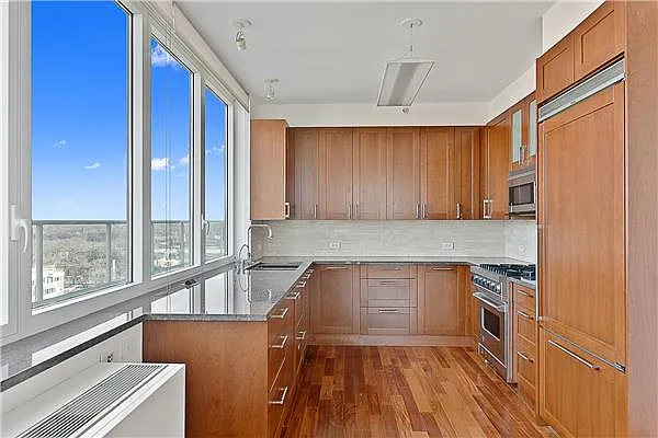 Rented by Exclusive Properties Sotheby's International Realty | media 66