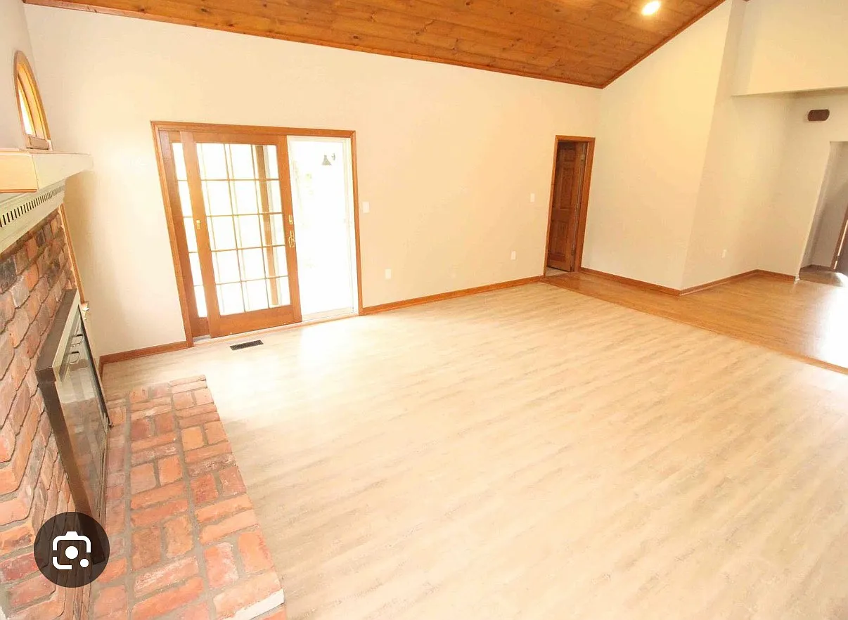 4 bed, 3126 sqft, $3,200 — Photo 2