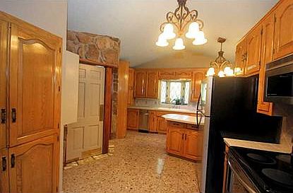 5th image of 15547 N J C Ln