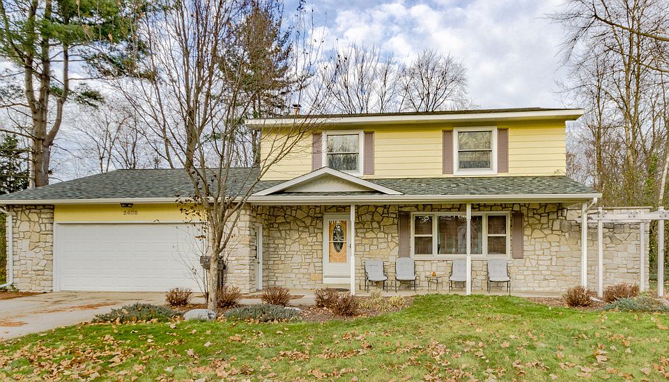 2nd image of 2405 Burlington Dr