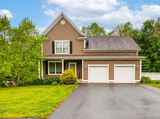 18 Great Plain Dr UNIT 18, Plainville, CT 06062