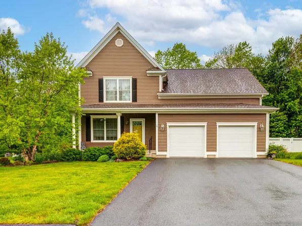 18 Great Plain Drive #18, Plainville, CT 06062