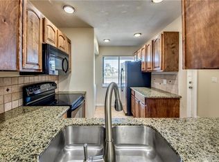 2135 SE 15th Pl APT 103, Cape Coral, FL 33990