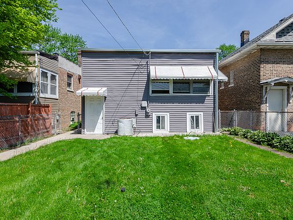 5th image of 2724 Lombard Ave