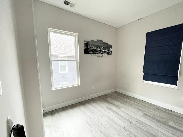 113 Hillside St #3 — Photo 6