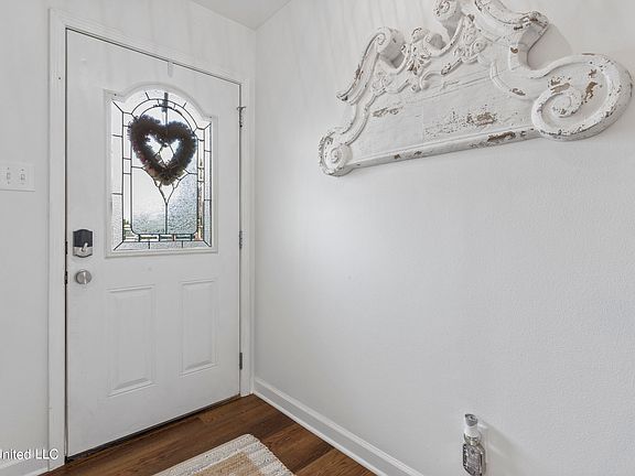 4th image of 717 Bienville Blvd APT B3
