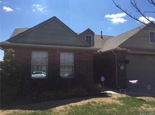 18214 E 41st Pl, Tulsa, OK 74134