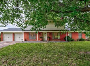 617 Louisiana St, Jones, OK 73049