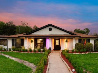 405 Conger Dr, Mesquite, TX 75149