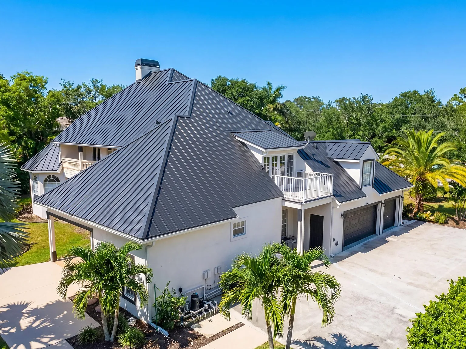 6 bed, 3.5 bath, 4506 sqft, $16,500 — Photo 4