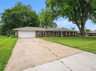 2291 Redman Rd, Saint Louis, MO 63136