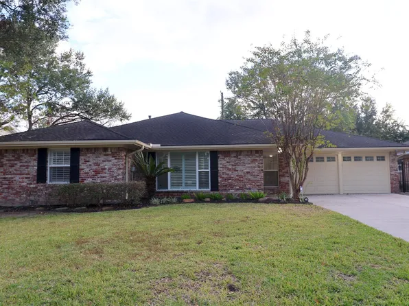 4839 McDermed Dr, Houston, TX 77035