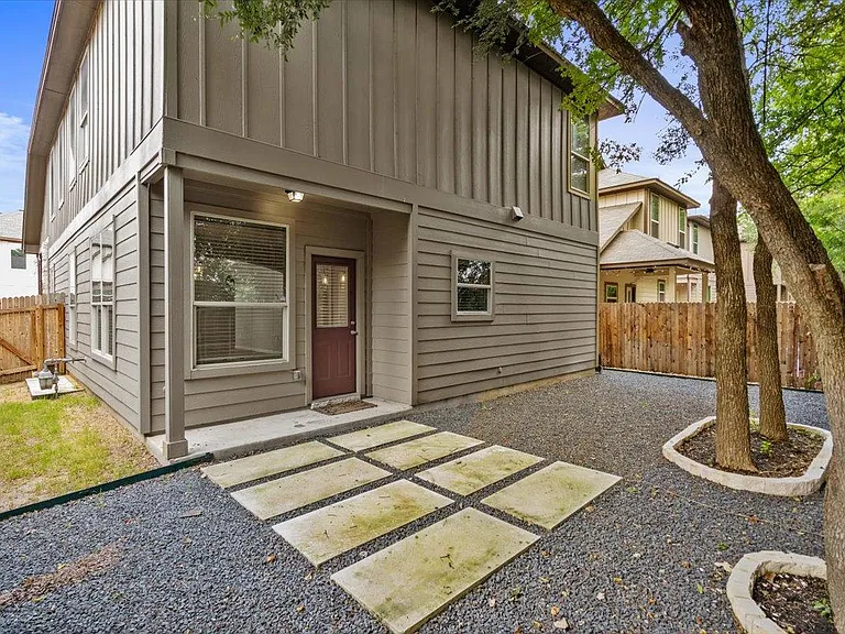 9413 Tanager Way — Photo 33