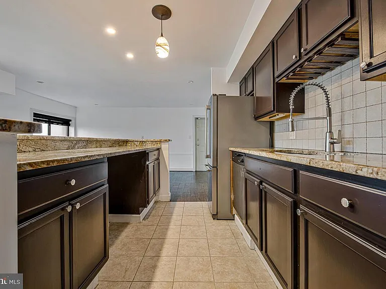 6302 Hil Mar Dr #6-2 — Photo 14