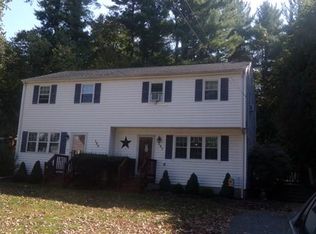 167 Hartford Ave E, Uxbridge, MA 01569