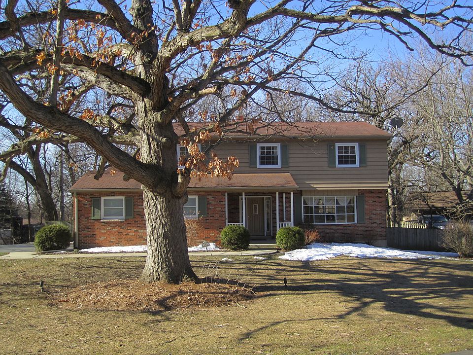 1st image of 609 Hawthorne Ct