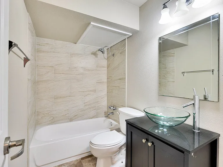 2020 S Congress Ave #1316 — Photo 10