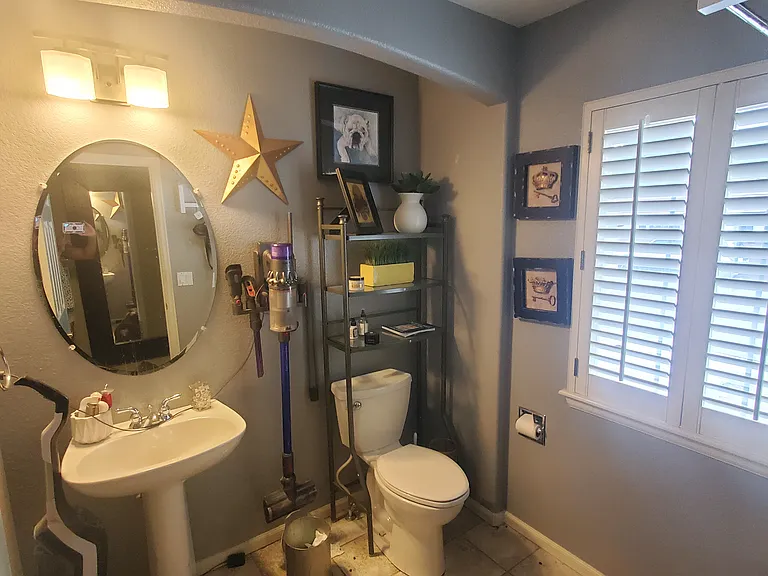 9618 Townsville Cir — Photo 7