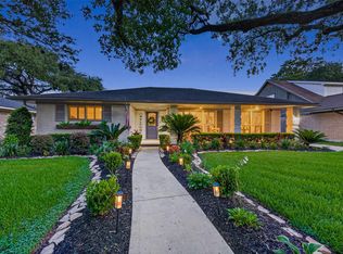 5531 Lymbar Dr, Houston, TX 77096