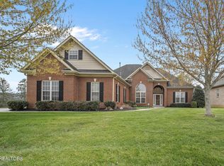 3749 Holly Berry Dr, Knoxville, TN 37938