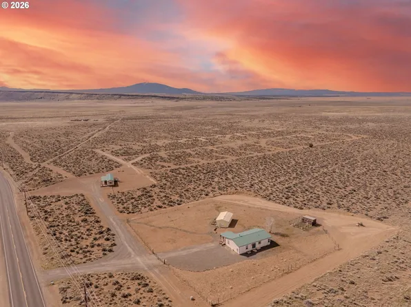 53476 Arrow Gap Rd, Silver Lake, OR 97638