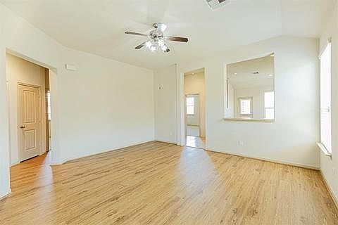 4th image of 6619 Hawkins Hill Ln