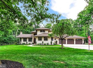 141 Lake Meade Dr, East Berlin, PA