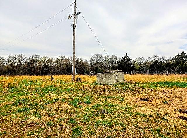 2nd image of 2405 SE 1130 Rd