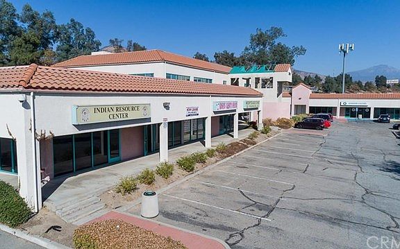 5th image of 2210 Highland Ave