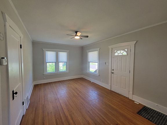 2nd image of 504 E Virginia Ave