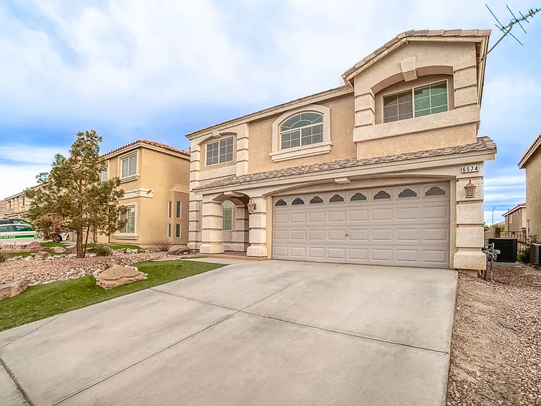6574 Musette Ave — Photo 2