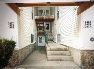 2487 NE 68th St, Gladstone, MO 64118