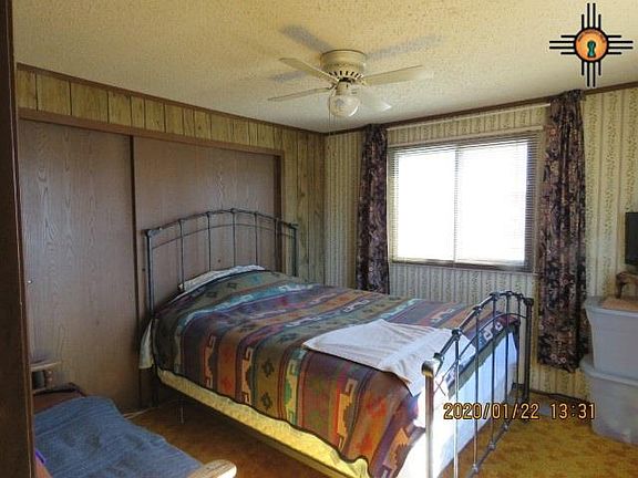2nd image of 1705 Carrie St