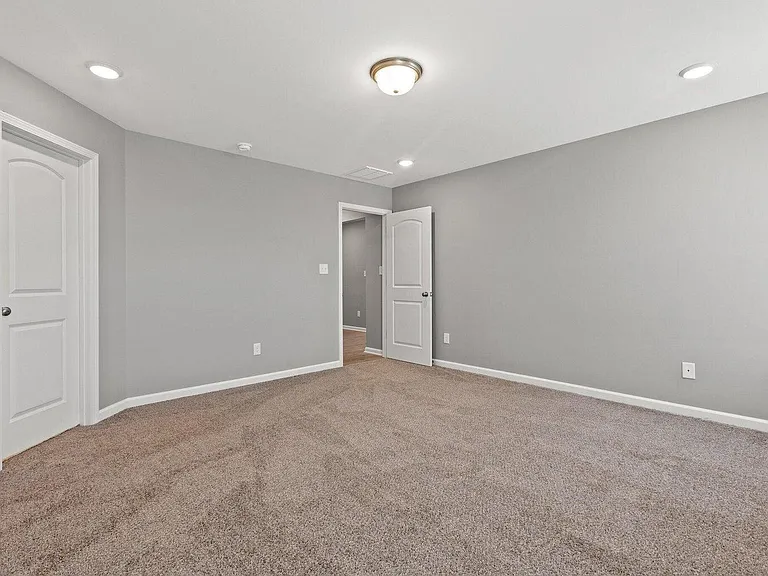 119 Landry Ln — Photo 17