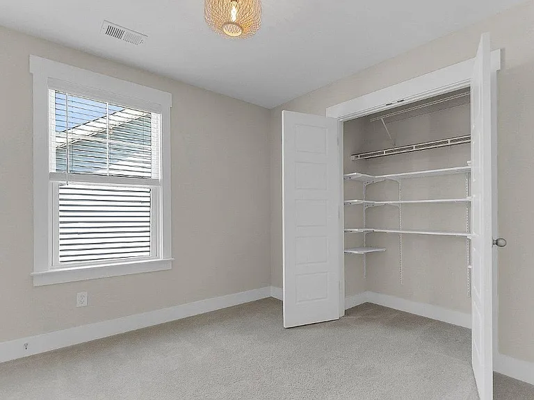 3935 Four Poles Park Dr — Photo 10