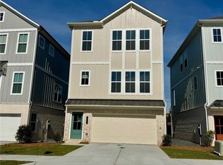 204 Pinecone Pl, Alpharetta, GA 30022
