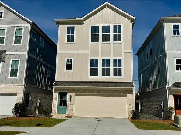 204 Pinecone Pl, Alpharetta, GA 30022