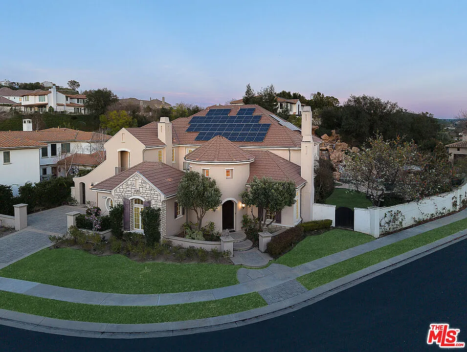 Building Photo - 4130 Prado De Los Caballos