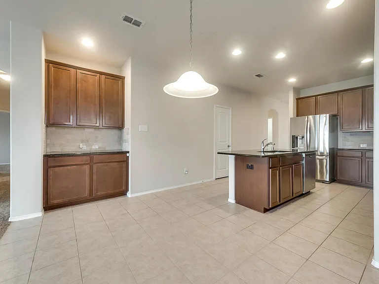 4721 Lazy Oaks St — Photo 13