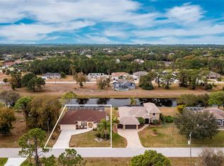 10 Pine Valley Ln, Rotonda West, FL 33947