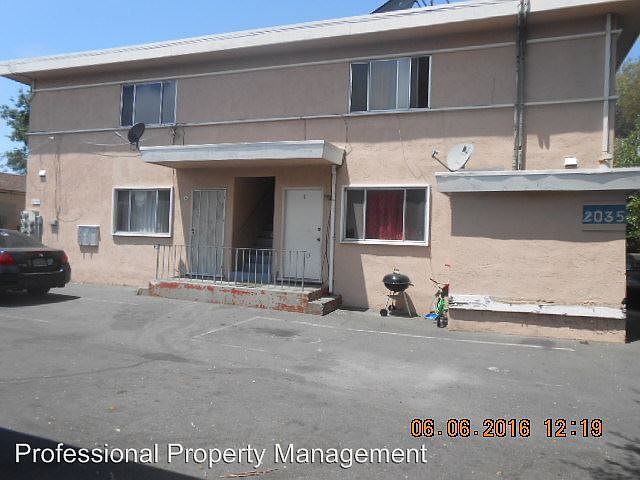 1st image of 2035 22nd St APT 4