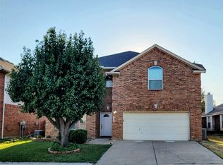 6813 Bluff View Dr, Watauga, TX 76137